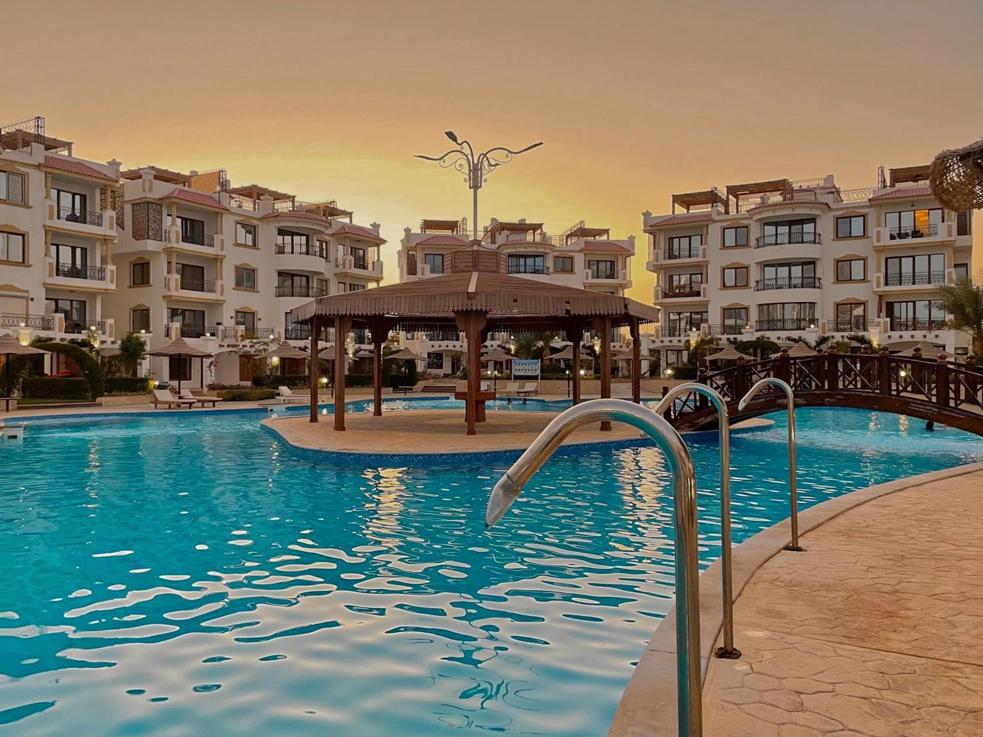Sharm Hills Aqua Park Resort Exterior foto